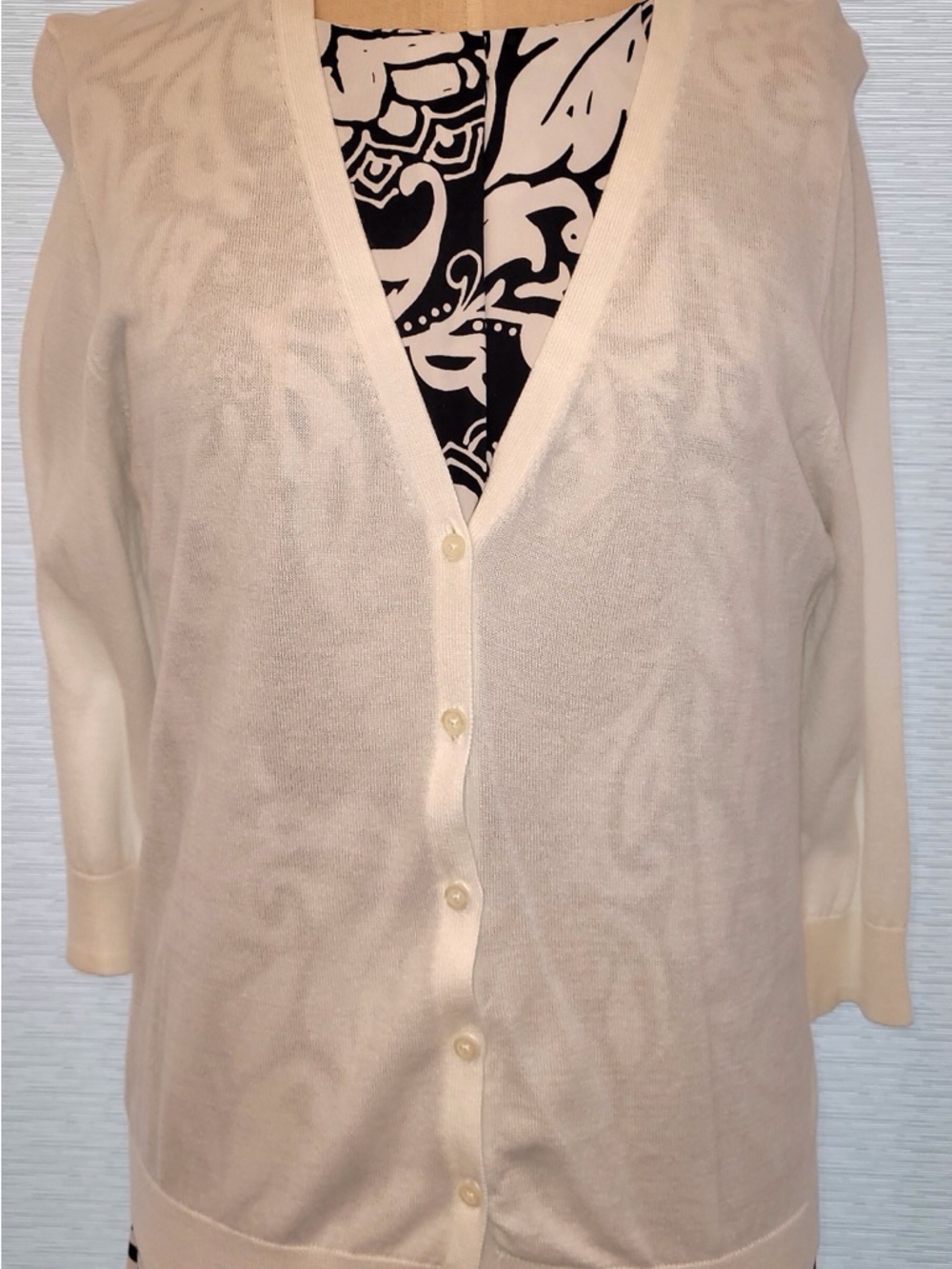 Old Navy White V-Neck Button Front Cardigan, with 3/4 length Sleeves